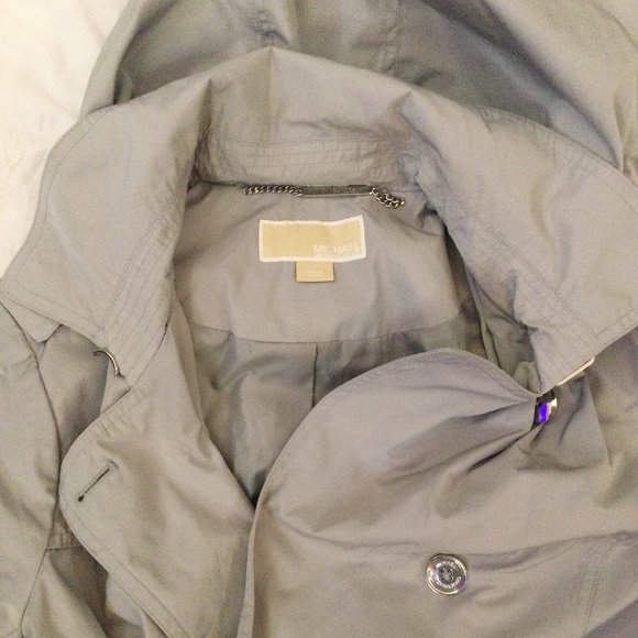 Michael Kors Gray belted trench coat - Picture 2 of 2